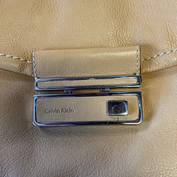 Calvin Klein Handbag New - Picture 10 of 10